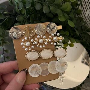 NWOT| Hair clips